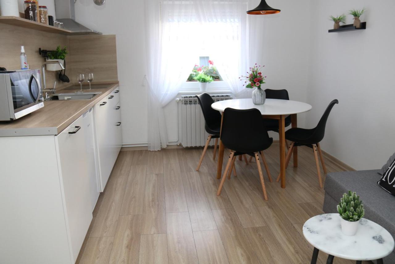 Apartman Relax Ðakovo Dış mekan fotoğraf